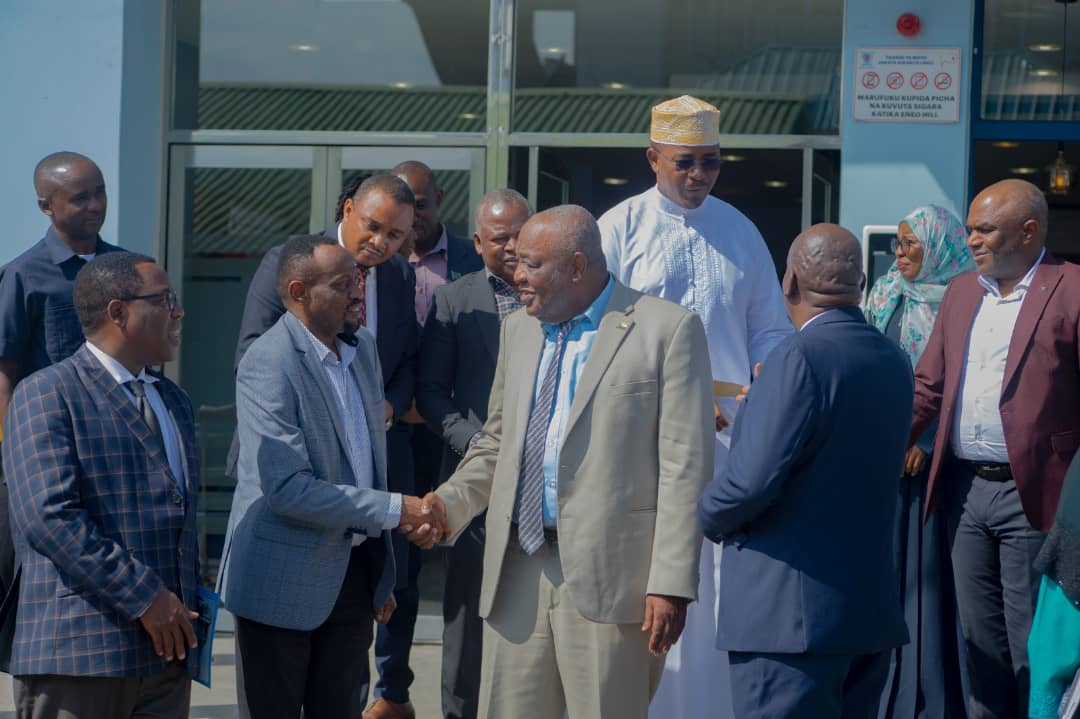 Official handshake at JKCI